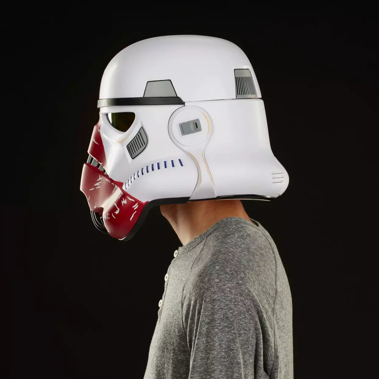 Hasbro - Star Wars - The Black Series - Incinerator Stormtrooper Electronic Helmet