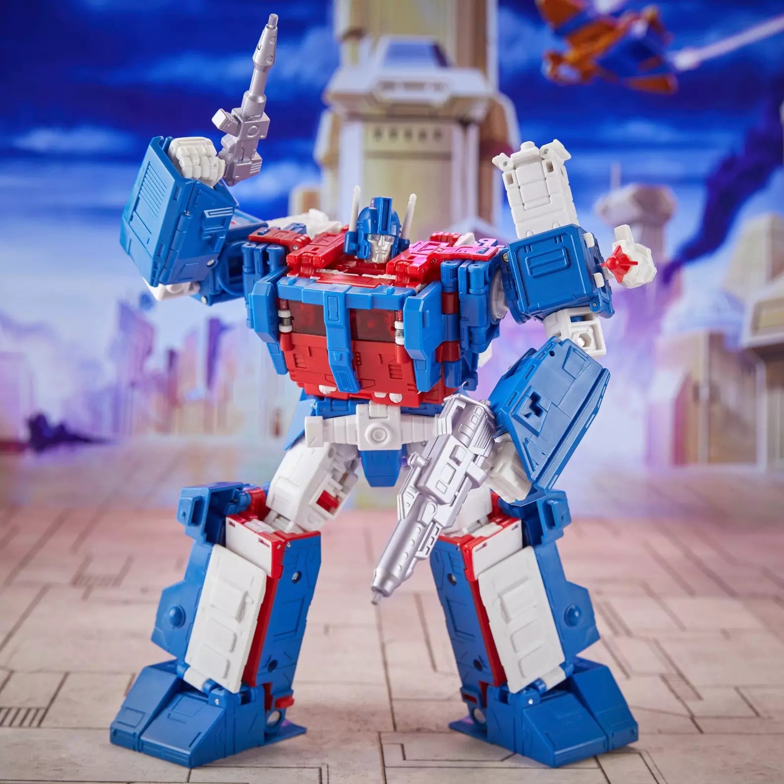 Hasbro - Transformers Studio Series - Commander The Transformers: The Movie 86-21 Ultra Magnus Figure