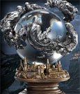 Harry Potter - Sfera di Cristallo con Dissennatori 13 cm - Noble Collection