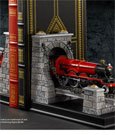 Reggilibri Harry Potter Hogwarts Express 19 cm - Noble Collection