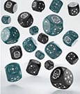 Crosshairs Compact D6 Stormy & Black – Set da 20 dadi (14 mm) Q Workshop