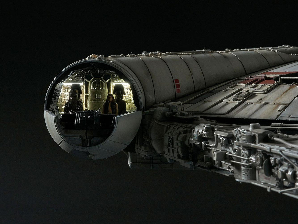 Star Wars Episodio IV Perfect Grade Modellino in Plastica 1/72 Millennium Falcon 48 cm Bandai