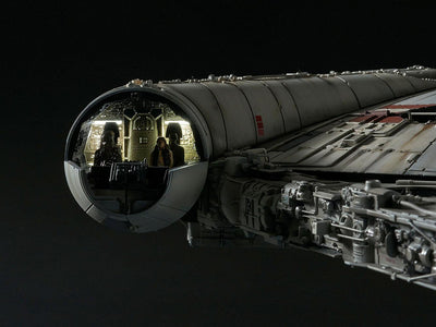 Star Wars Episodio IV Perfect Grade Modellino in Plastica 1/72 Millennium Falcon 48 cm Bandai