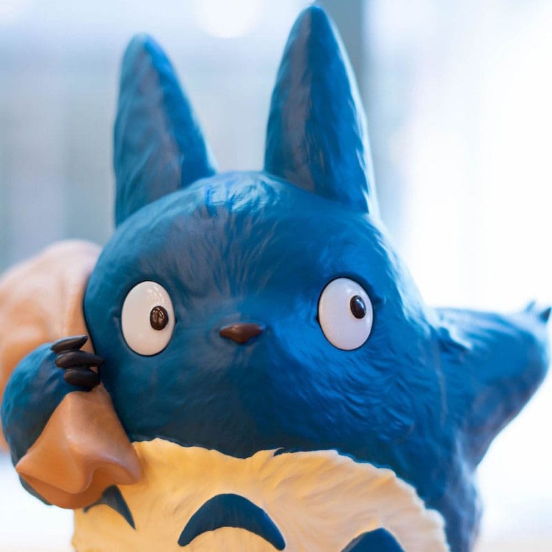 My Neighbor Totoro - Statua Totoro Blu con Sacco di Ghiande 37 cm - Semic