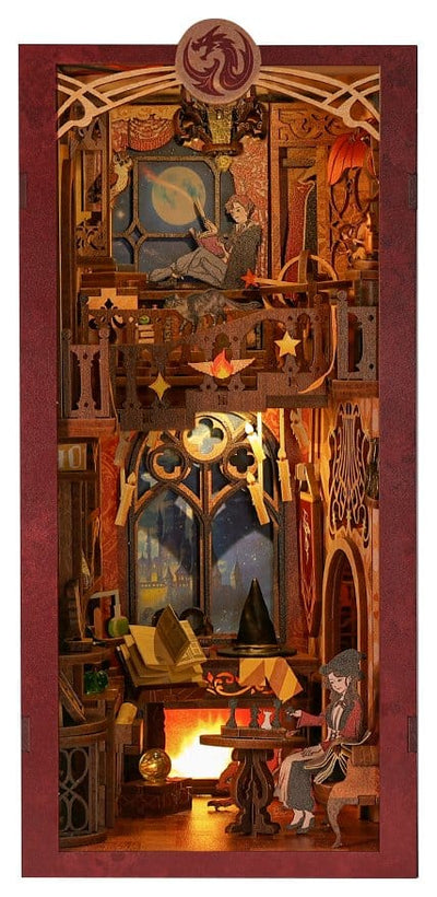 Book Nook Flame Common Room 23 x 11 cm - CuteBee Kit 3D in Legno