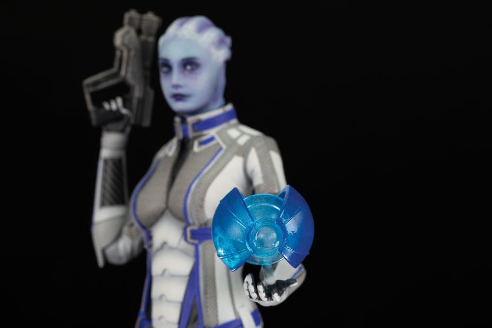 Mass Effect Statua in PVC Liara T'Soni 22 cm Dark Horse