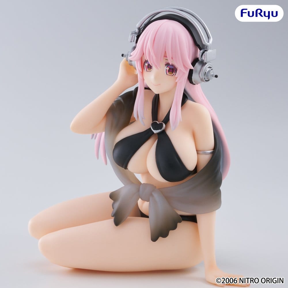 Statua in PVC Super Sonico Noodle Stopper Costume da Bagno Nero 10 cm Furyu