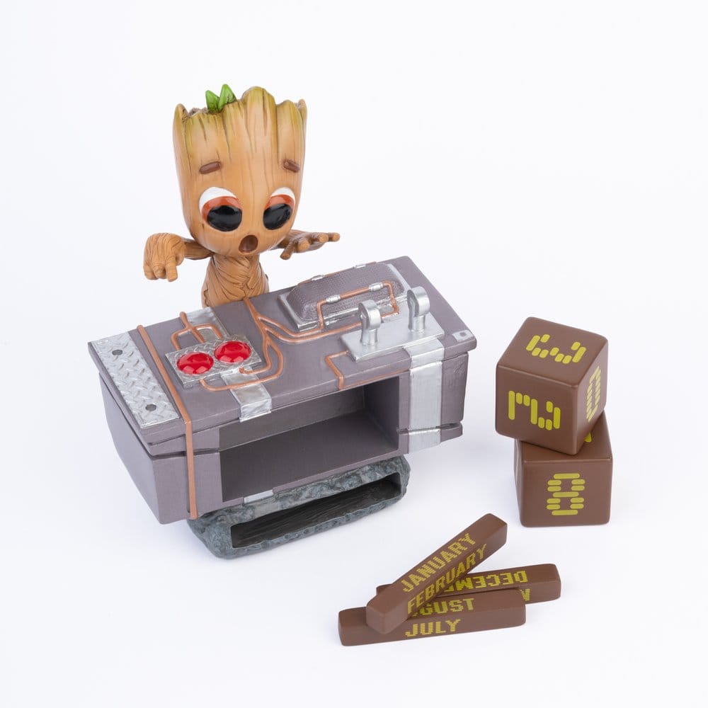 Marvel Calendario Perpetuo 3D Groot con Pulsante Teschio 12 cm - Grupo Erik