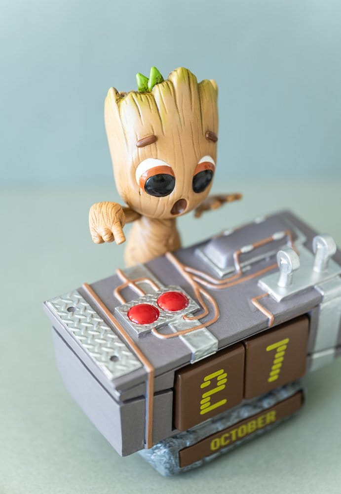 Marvel Calendario Perpetuo 3D Groot con Pulsante Teschio 12 cm - Grupo Erik