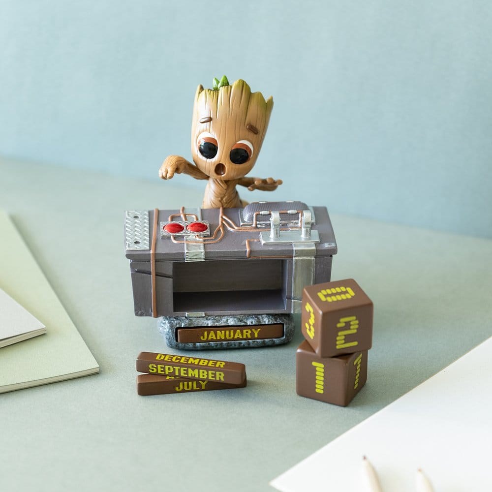 Marvel Calendario Perpetuo 3D Groot con Pulsante Teschio 12 cm - Grupo Erik