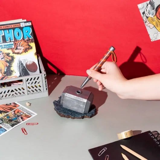 Marvel Thor Penna e Supporto Martello - Grupo Erik