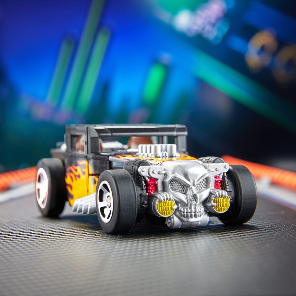 Hot Wheels x Transformers Bone Shaker Action Figure 12 cm - Hasbro