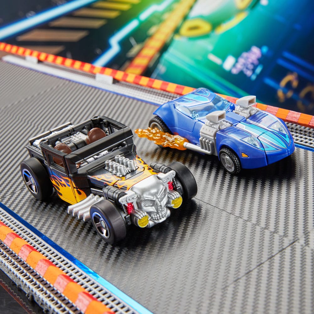 Hot Wheels x Transformers Bone Shaker Action Figure 12 cm - Hasbro