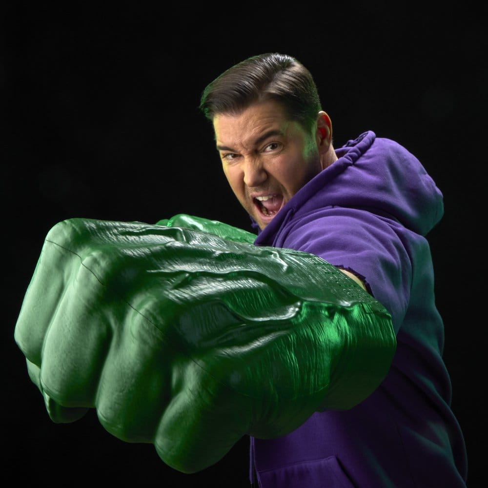 The Incredible Hulk Marvel Legends Guanti Premium Roleplay con Effetti Sonori Smash 'N Bash – Hasbro