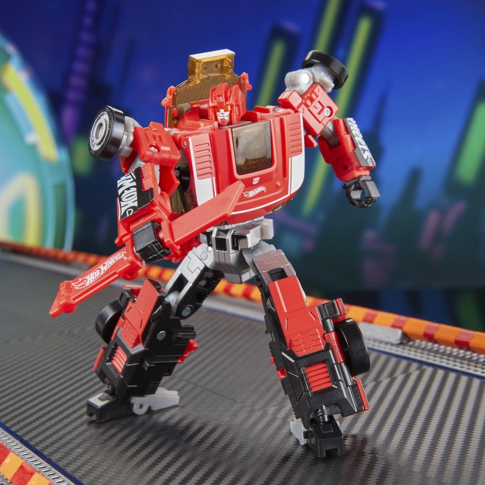 Transformers x Hot Wheels GT-Scorcher Action Figure Deluxe Class 13 cm Hasbro
