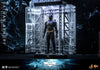 Hot Toys - The Dark Knight Rises - Movie Masterpiece Action Figures & Diorama 1/6 Batman Armory with Bruce Wayne 30 cm