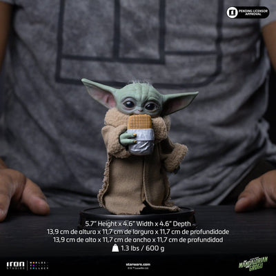 Statua Grogu con carrello snack, collezione Grogu, Star Wars: The Mandalorian & Grogu, Iron Studios