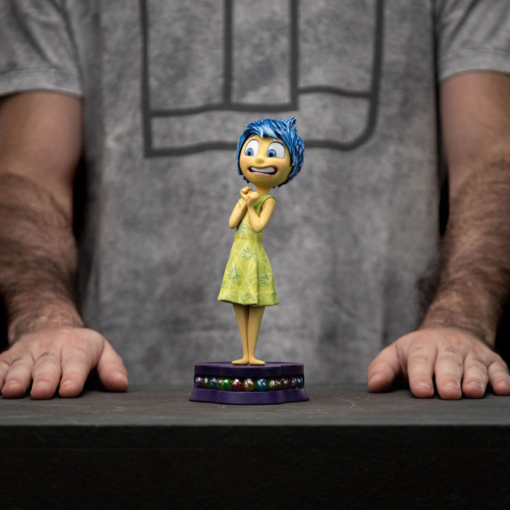 Statua da collezione Joy - Inside Out 2 - Art Scale 1/10 Iron Studios 20 cm