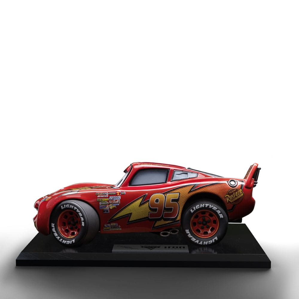 Statua Lightning McQueen - Cars - Art Scale 1/10 di Iron Studios, 11 cm