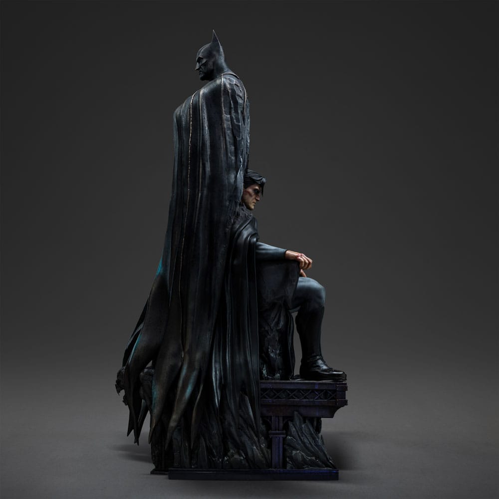 Batman e Bruce Wayne Statua 1/4 DC Comics Iron Studios 79 cm