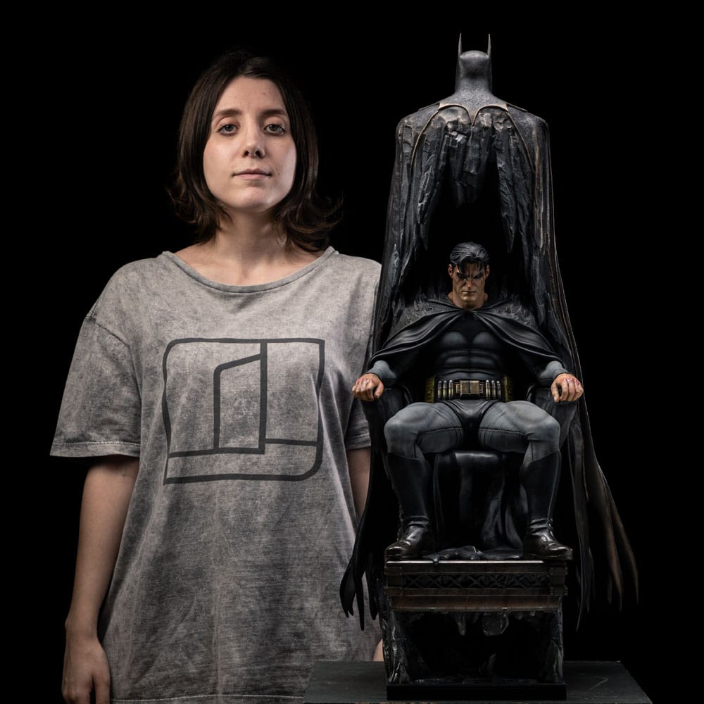 Batman e Bruce Wayne Statua 1/4 DC Comics Iron Studios 79 cm