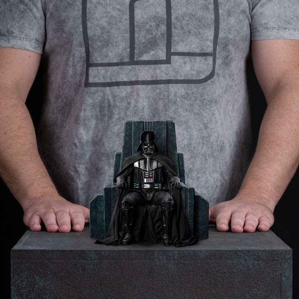 Star Wars Art Scale Statua 1/10 Darth Vader sul Trono 18 cm - Iron Studios