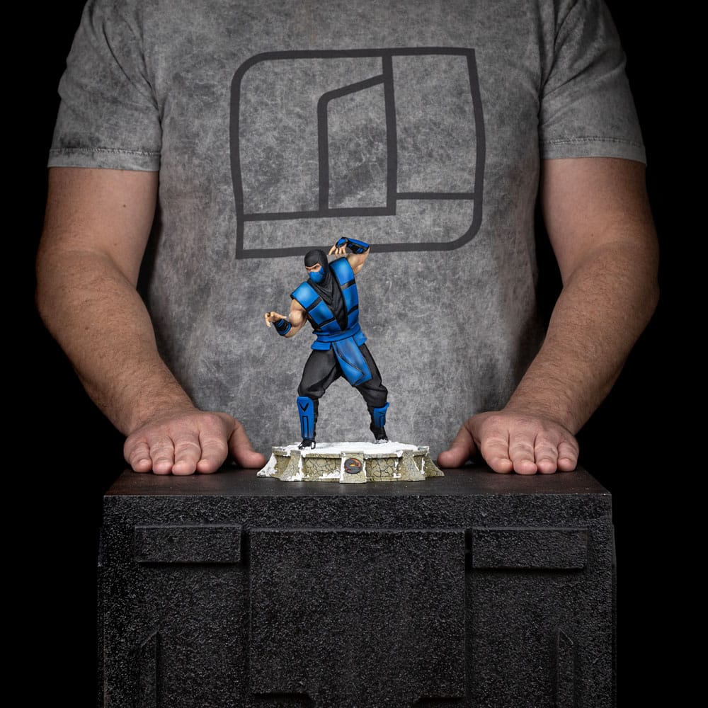 Statua Sub-Zero Mortal Kombat Ninjas Collection Iron Studios in scala 1/10, 21 cm