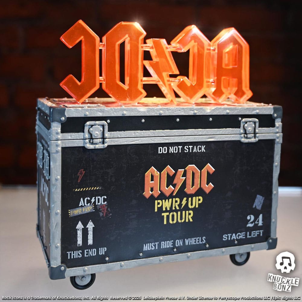 AC/DC Rock Ikonz On Tour Statua PWR UP Tour Road Case - Knucklebonz