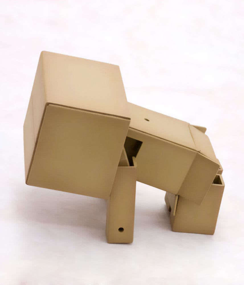 Yotsubato! Danboard Model Kit in Plastica 13 cm - Kotobukiya