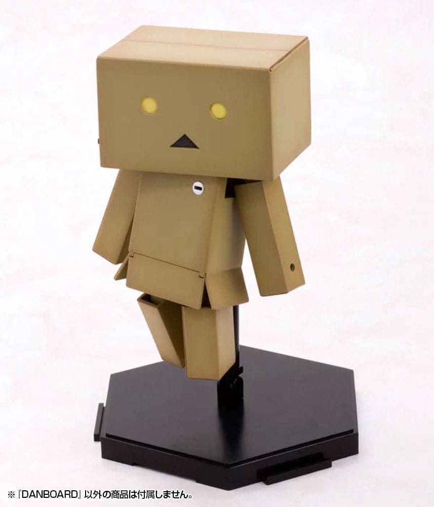 Yotsubato! Danboard Model Kit in Plastica 13 cm - Kotobukiya