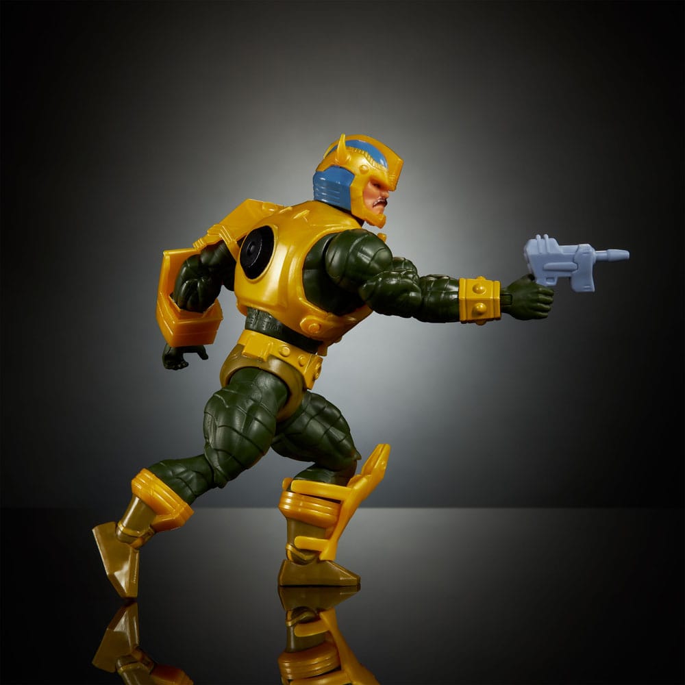 Masters of the Universe x Transformers Bumblebee Armor Man-At-Arms Action Figure 14 cm - Mattel