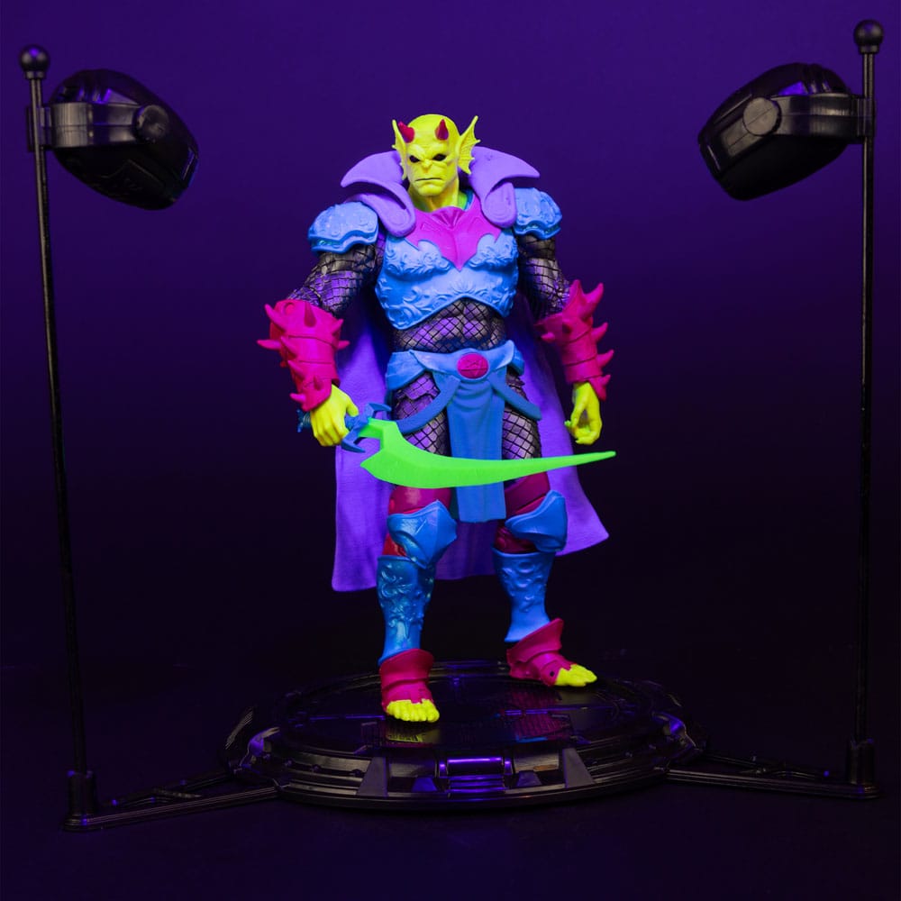 DC Multiverse Action Figure The Demon (Demon Knights) Black Light Edition Gold Label 18 cm McFarlane Toys
