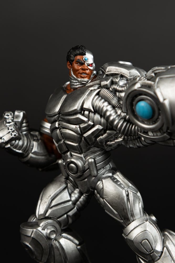 DC Direct Collector Vinyl Statua Cyborg 12 cm - McFarlane Toys
