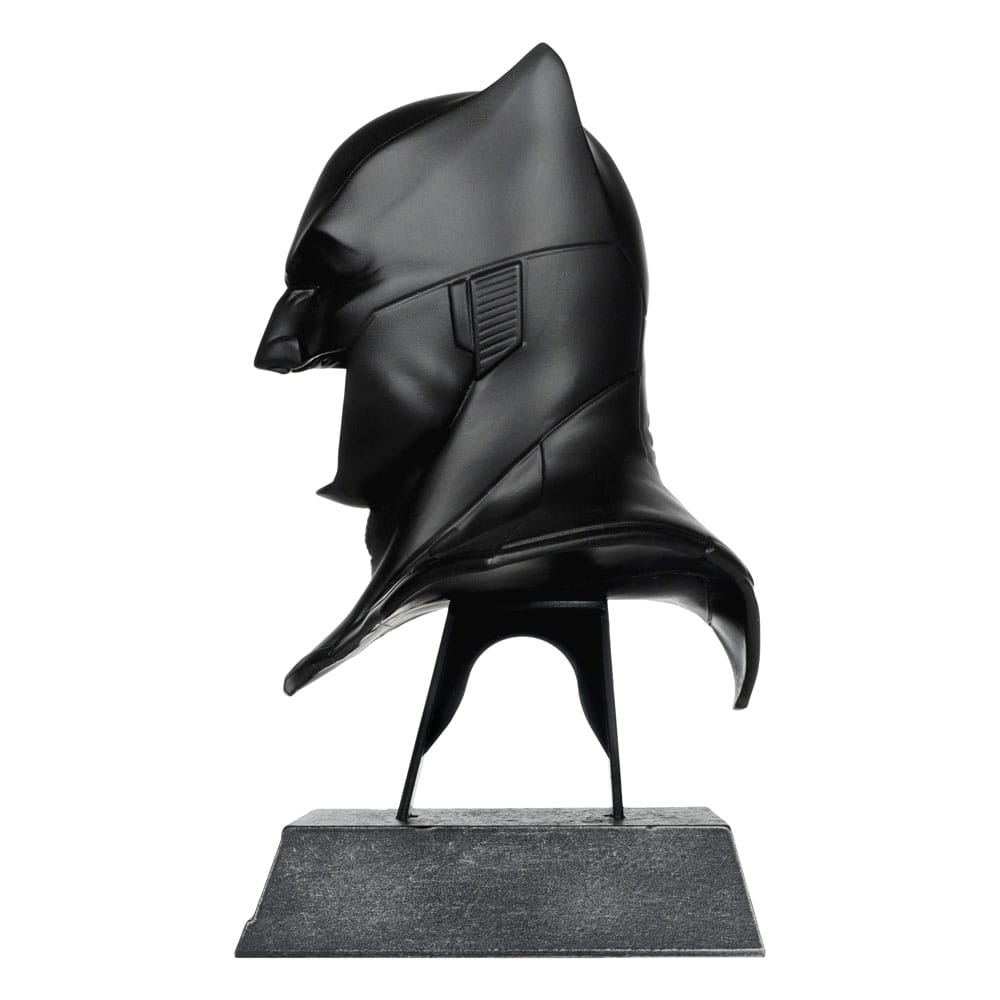 Batman DC Direct Mini Replica 1/3 Batman Cowl (Justice League Tactical Suit) 19 cm - McFarlane Toys