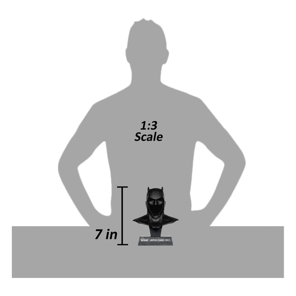 Batman DC Direct Mini Replica 1/3 Batman Cowl (Justice League Tactical Suit) 19 cm - McFarlane Toys
