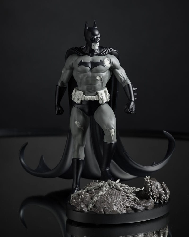 DC Direct Statua 1:10 Batman di Bjorn Barends (Black & White) 18 cm McFarlane Toys