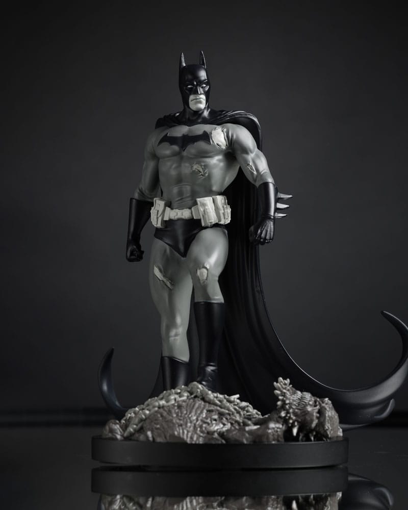 DC Direct Statua 1:10 Batman di Bjorn Barends (Black & White) 18 cm McFarlane Toys