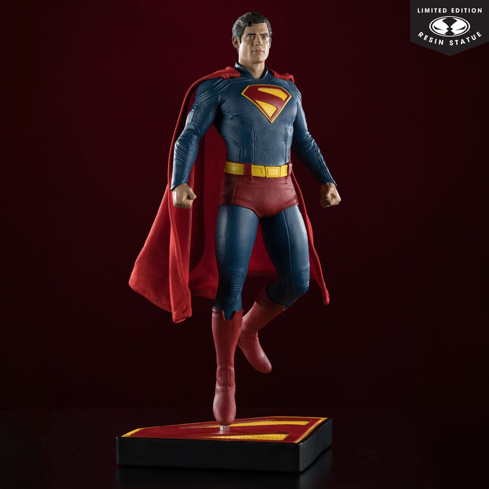 Superman (2025) DC Direct Statua 1:6 35 cm McFarlane Toys
