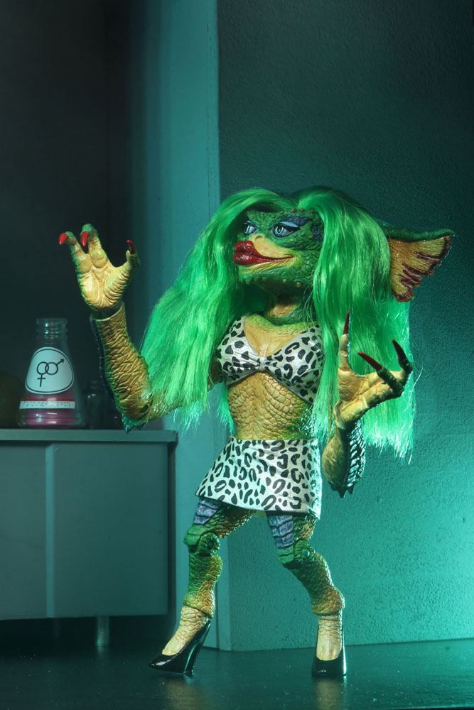 Gremlins 2 Greta Gremlin Action Figure 15 cm NECA