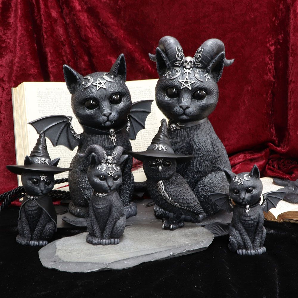 Statuetta Cult Cuties Malpuss Gatto Alato con Teschi e Pentagrammi Nemesis Now 10 cm