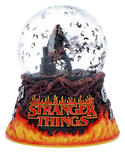 Stranger Things Snow Globe Eddie's Sacrifice 14 cm - Nemesis Now