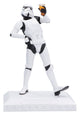 Statua Original Stormtrooper Raise a Glass 17 cm Nemesis Now