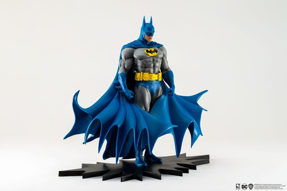 Statua in PVC Batman Classic Version 1/8 di PureArts, 27 cm