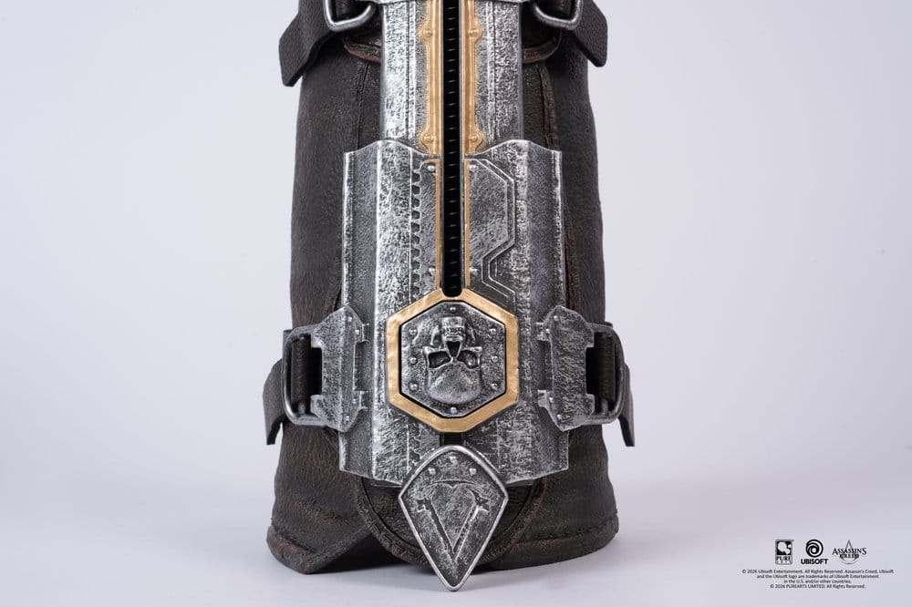 Assassin's Creed Replica 1/1 Lama Celata di Edward, Pure Arts