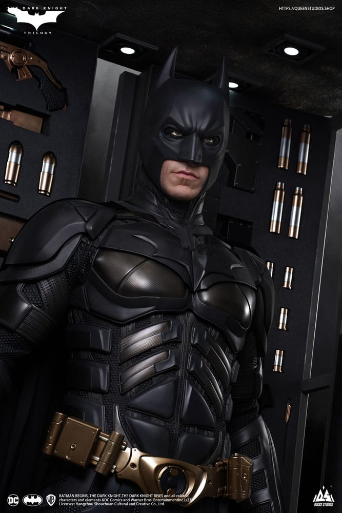 Statua a grandezza naturale Batman Ultimate Edition di The Dark Knight, Queen Studios, 207 cm