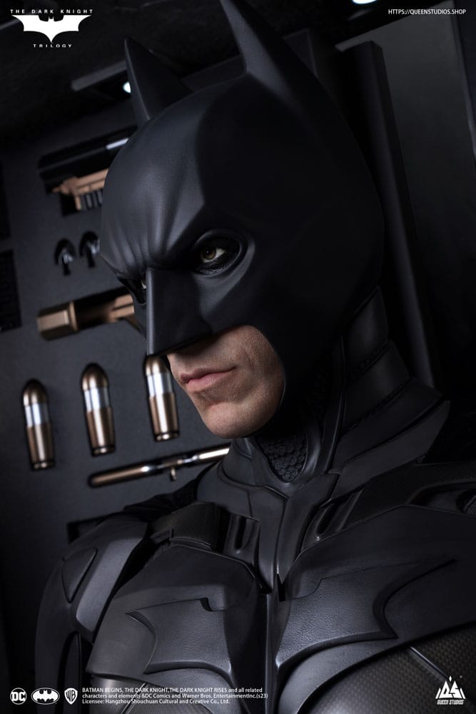 Statua a grandezza naturale Batman Ultimate Edition di The Dark Knight, Queen Studios, 207 cm