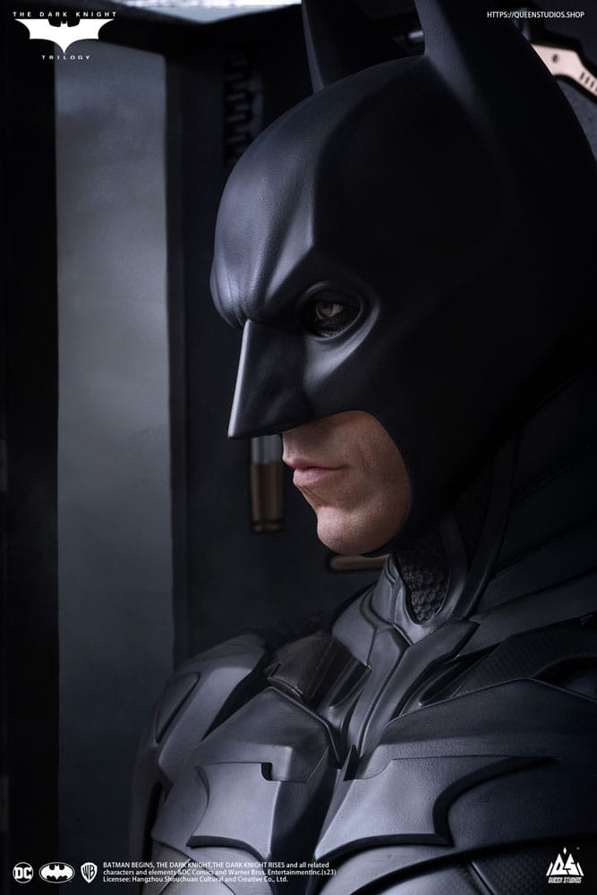 Statua a grandezza naturale Batman Ultimate Edition di The Dark Knight, Queen Studios, 207 cm