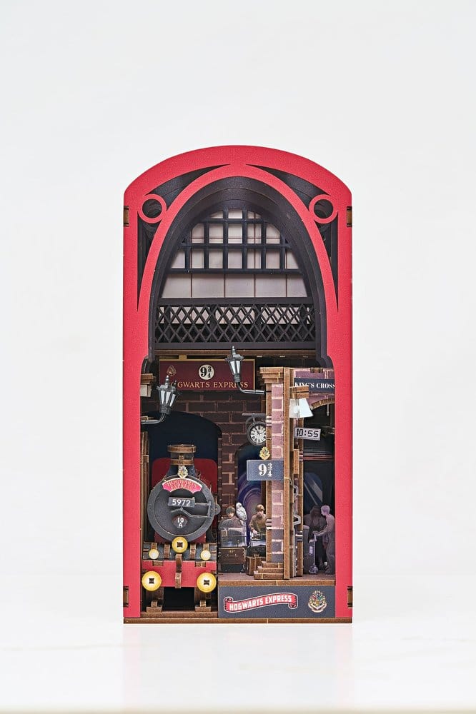 Harry Potter Tiny Adventures Book Nook Mini Diorama Hogwarts Express 18 cm Revell