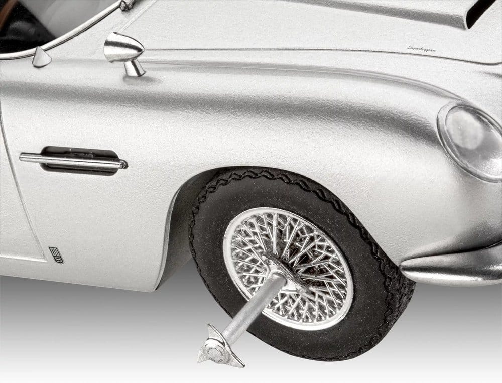Calendario dell'Avvento Revell James Bond Aston Martin DB5 Model Kit 1:24