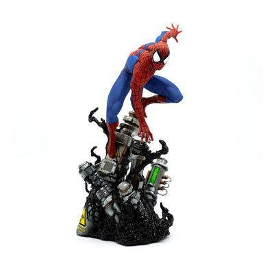 Statua Amazing Spider-Man Marvel Comics Amazing Art 1/10, 22 cm, Semic